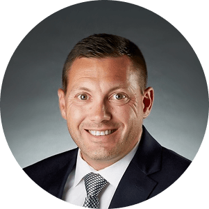 Brady Edwards Circle Headshot (1)